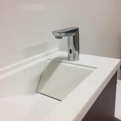 【直送商品】GROHE[グローエ] 【JP595802】 自動単水栓 ユーロエコ コスモポリタン E