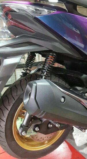 一部国内在庫あり ホンダ フォルツァ Mf13 Revolution ローダウンブラケット 5色 Deerfieldtwpportage Com