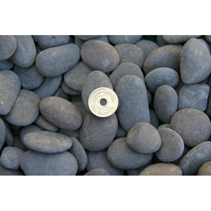 天然石 黒玉石 原石 (黒彩煌) 8分(20~30mm)庭石 ガーデニング100%無添加の「焼き芋石」としても大変お勧めの逸品|正宇ストーン