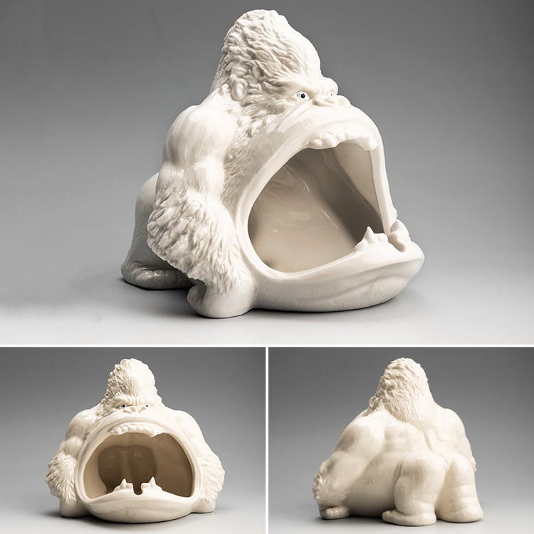 ピンクドラゴン　陶器灰皿　80's当時モノ　超人気アイテム　早い者勝ち ピンクドラゴン 陶器灰皿 80's当時モノ 超人気アイテム 早い者勝ち