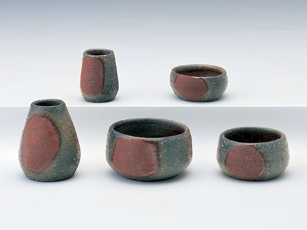 【現代仏具 五具足】 備前(ビゼン) 【陶器製(備前焼)・モダン】【八木研】