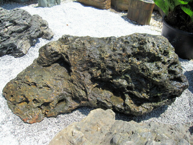 楽天市場】千軒石 庭石 銘石 北海道 景石 自然石 和風 庭園 飾り石