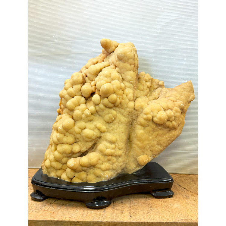 楽天市場】大自然が作り出した唯一無二の神秘な石 鍾乳石 【33】 高さ