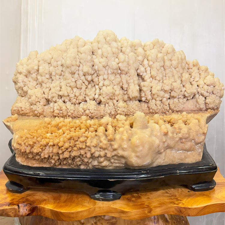 楽天市場】大自然が作り出した唯一無二の神秘な石 鍾乳石 【19