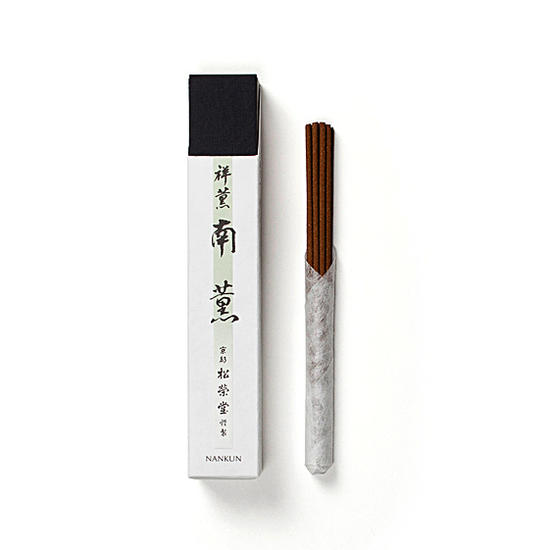 松栄堂(京都) 伽羅　香木　3.1 g 松栄堂(京都) 伽羅香木3.1 g