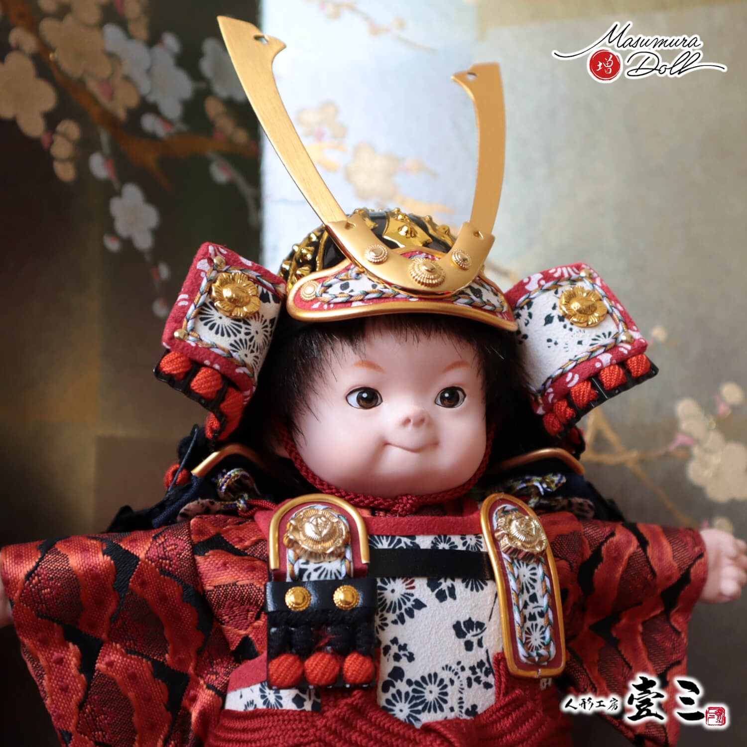 【マラソン全品P5倍!4日-10日 1:59まで】五月人形 子供大将 コンパクト かっこいい かわいい 壱三 壹三(いちぞう)「弦」もののふ童 鎧着大将 黒小札 増村人形店 MMN3437