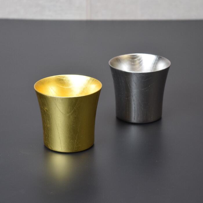 カップ プラチナ 小 1P ゴールド/プラチナかっぷ 木製食器 漆器 木製 山中漆器 ギフト プレゼント プラチナ プラチナ箔結婚記念日 還暦祝い 退職祝い 昇進・栄転祝い 叙勲・褒章のお祝い｜漆器のお店　山崎又一商店 19,250円