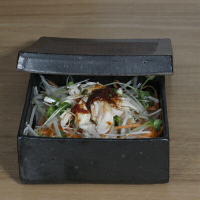 ■黒釉模様入り口・入口上蓋物■和食器 陶器作り 美濃焼 お重 三段重 おせち お正月 一緒になる祝賀会 差し上げ物 好いたらしい 瀬戸もの 手作り 今めかしい 愛くるしい 今めかしい 生まれ落ちる日 祝賀会