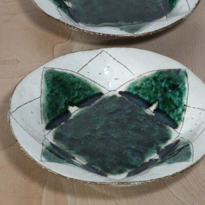 楽天市場】美濃焼 織部桜長角大皿 辺30.5x26.5x6.5cm【織部,緑,桜,大皿