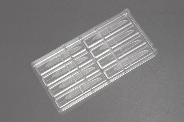 【25%OFF】【チョコレートワールド】 CW1611 123x22x6mm 8P/16.5g フェザー マトファー マトファ チョコレートワールド チョコレートモールド