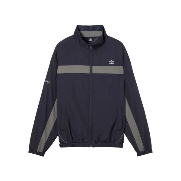 アンブロ UMBRO 【AWAY DAYS】ナイロンウーブンジャケット UF6SWB41M-NV00 サッカーウェア(ジャージ/ブレーカー/ブルゾン) ネイビー