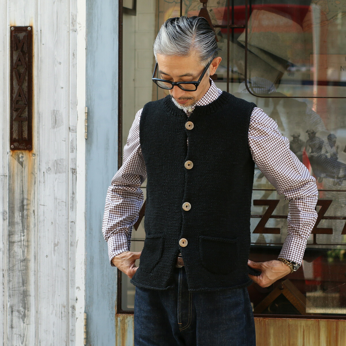 楽天市場 クーポン利用で全品5 Off Inverallan インバーアラン ベスト コットンニットベスト メンズ デニムヤーン 手編み ハンドニット コットン100 アランニット スコットランド製 送料無料 Mavazi インポートクロージング