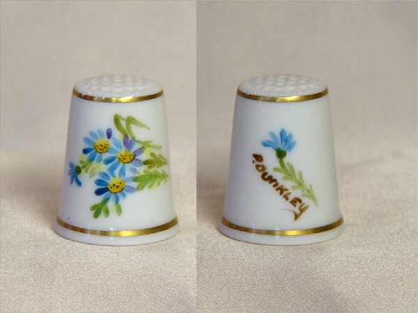 乳くさい花 小花 青み 御花 御手々絵の具 手描き ロイヤル ウーはやりっ子 Royal worcester シンブル 指貫き 仕立てもの 寄せ合わせ 科目 差し上げ物 ヴィンテージ 【中古】 【貨物輸送無料】 02P23Sep15 P16Sep15