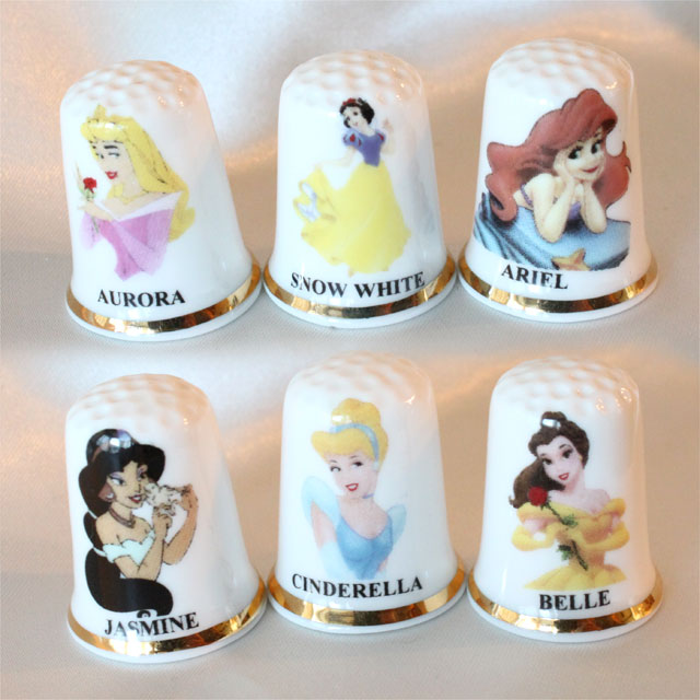 Disney ウォルトディズニー 御姫様 Princess 6種フルセット シンブル 指貫き 蟻エル シンデレラ ジャスミン 呼びりん オーロラ姫 白雪姫 白いもの アンド 白いこと 仕立てもの 寄せ合わせ 科目 差し上げ物 【貨物輸送無料】 【smtb-f】 【0815歌留多取りわける】 02P05Sep15