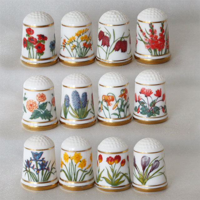 楽天市場】WGPH 世界の名窯シンブル Thimbles of the Worlds' Porcelain Houses 25個 フルセット  フランクリンミント1980年発行のヴィンテージセット シンブル 指貫き 【送料無料】 : メイ フェアリー楽天市場店