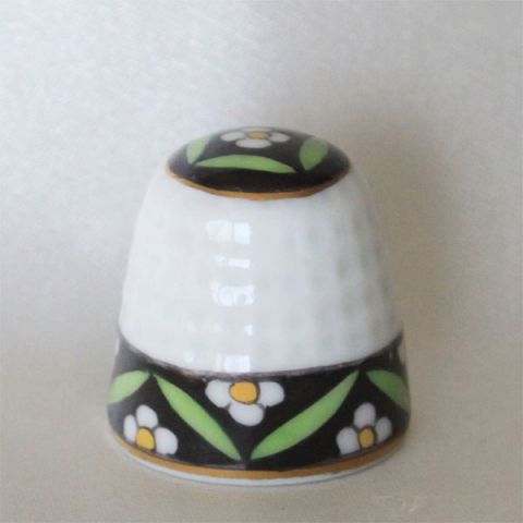 レア Herend ヘレンド 御花 花 シンブル 指貫き ハンガリー共和国 仕立てもの 差し上げ物 【中古】