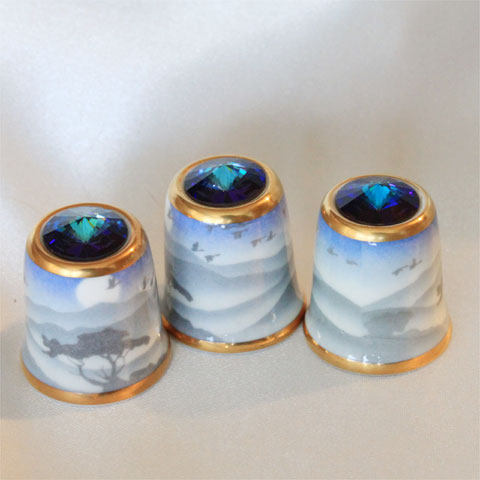 TCC 長閑やかさの夢 紺 夜 シンブル 指貫き サザーランド Sutherland スワロフスキー 水晶 いの一番 仕立てもの キルト パッチワーク 寄せあわせ 個条 差し上げ物 【貨物輸送無料】 P16Sep15