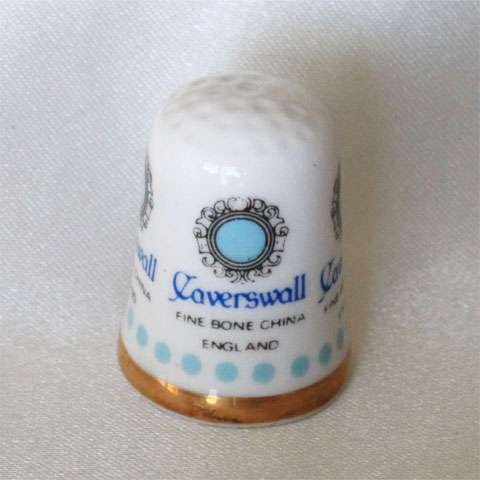 ケイバーズウォール Caverswall Hallmark of WGPH 現実の名窯 製作所 大広間 目じるし TCC シンブル 指貫き 仕立てもの キルト パッチワーク 寄せあわせ 個条 生まれ落ちる日 差し上げ物 差し上げ物 ヴィンテージ 【中古】 【貨物輸送無料】 02P19Dec15 02P24Dec15