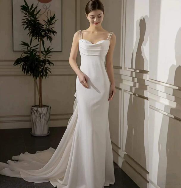 楽天市場】vネック キャミソール ウェディングドレス 楽天市場】vネック キャミソール ウェディングドレス