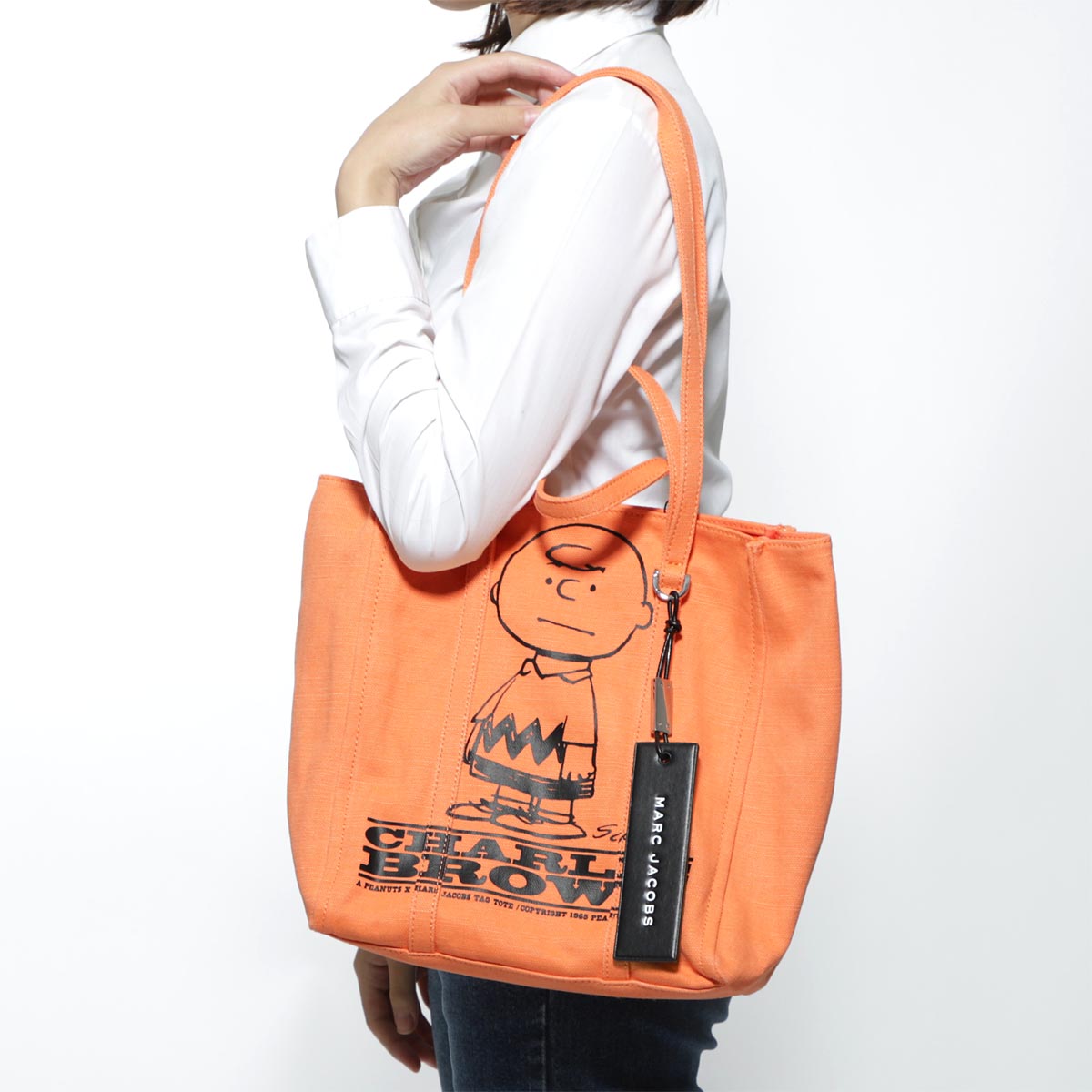 楽天市場 ザ マーク ジェイコブス The Marc Jacobs トートバッグ 2way オレンジ レディース ギフト コラボ スヌーピー M 800 The Tote Peanuts 27 ザ タグ トート あす楽対応 関東 返品送料無料 ラッピング無料 モダンブルー楽天市場店