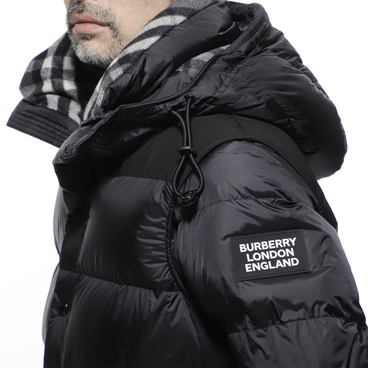 最高品質の BURBERRY London ダウンジャケット - ダウンジャケット
