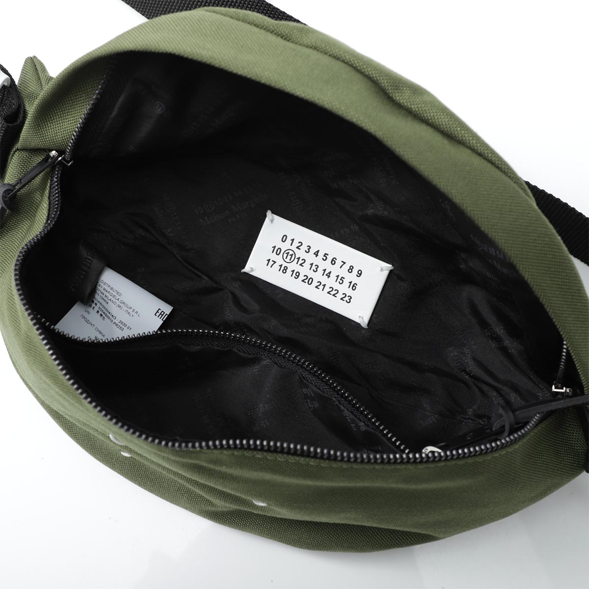 楽天市場 メゾンマルジェラ Maison Margiela クロスボディバッグ グリーン メンズ バッグ モード トレンド S55wb0010 Pr253 T7225 14 女性と男性のためのアクセサリーコレクション Mini Crossbody Pouch あす楽対応 関東 返品送料無料 ラッピング無料 モダン