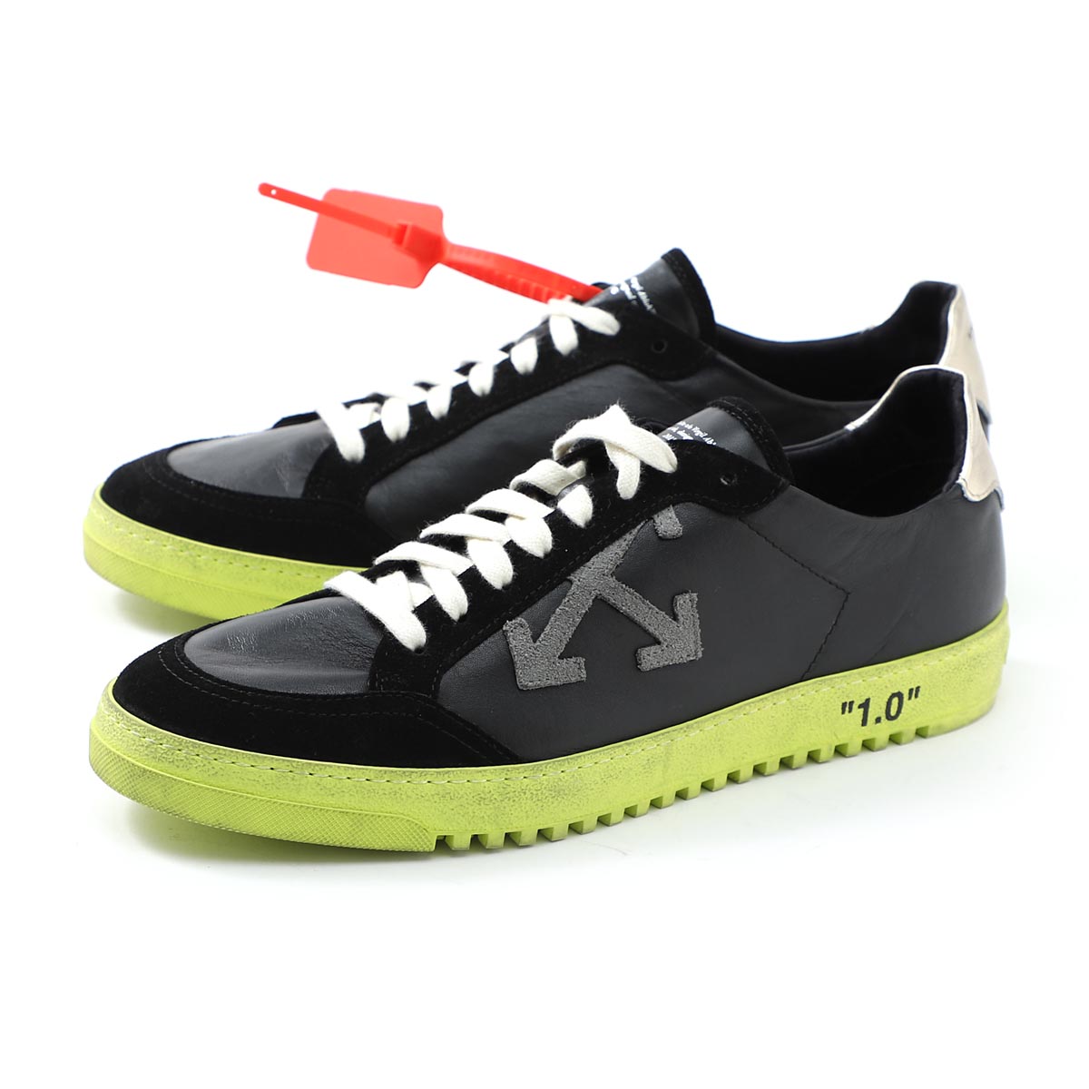 楽天市場 オフホワイト Off White スニーカー ブラック メンズ 大きいサイズあり Omia042e19d 1060 2 0 Sneaker あす楽対応 関東 返品送料無料 ラッピング無料 モダンブルー楽天市場店