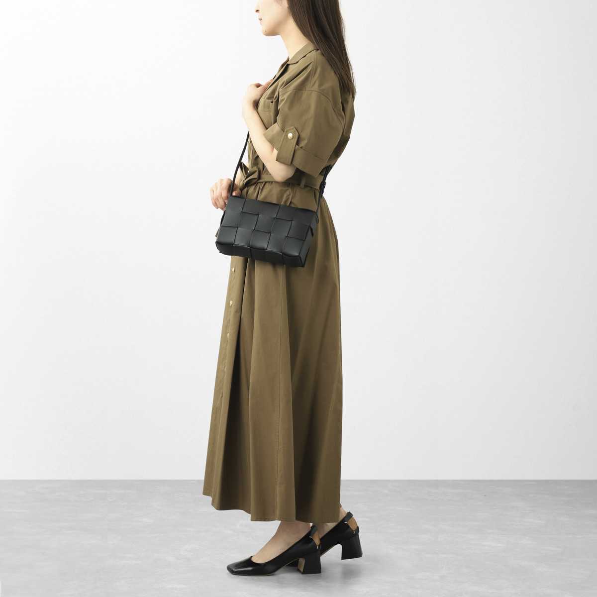 ボッテガヴェネタ BOTTEGA VENETA CASSETTE 578004 ショルダーバッグ 1229 vmay1 クロスボディバッグ レディース  NAPPA[2022AW] バッグ