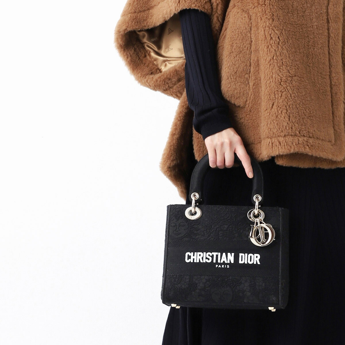 【使い勝手抜群♪】DIOR バッグ 楽天市場】【20%OFF】 ディオール クラッチバッグ クエイク