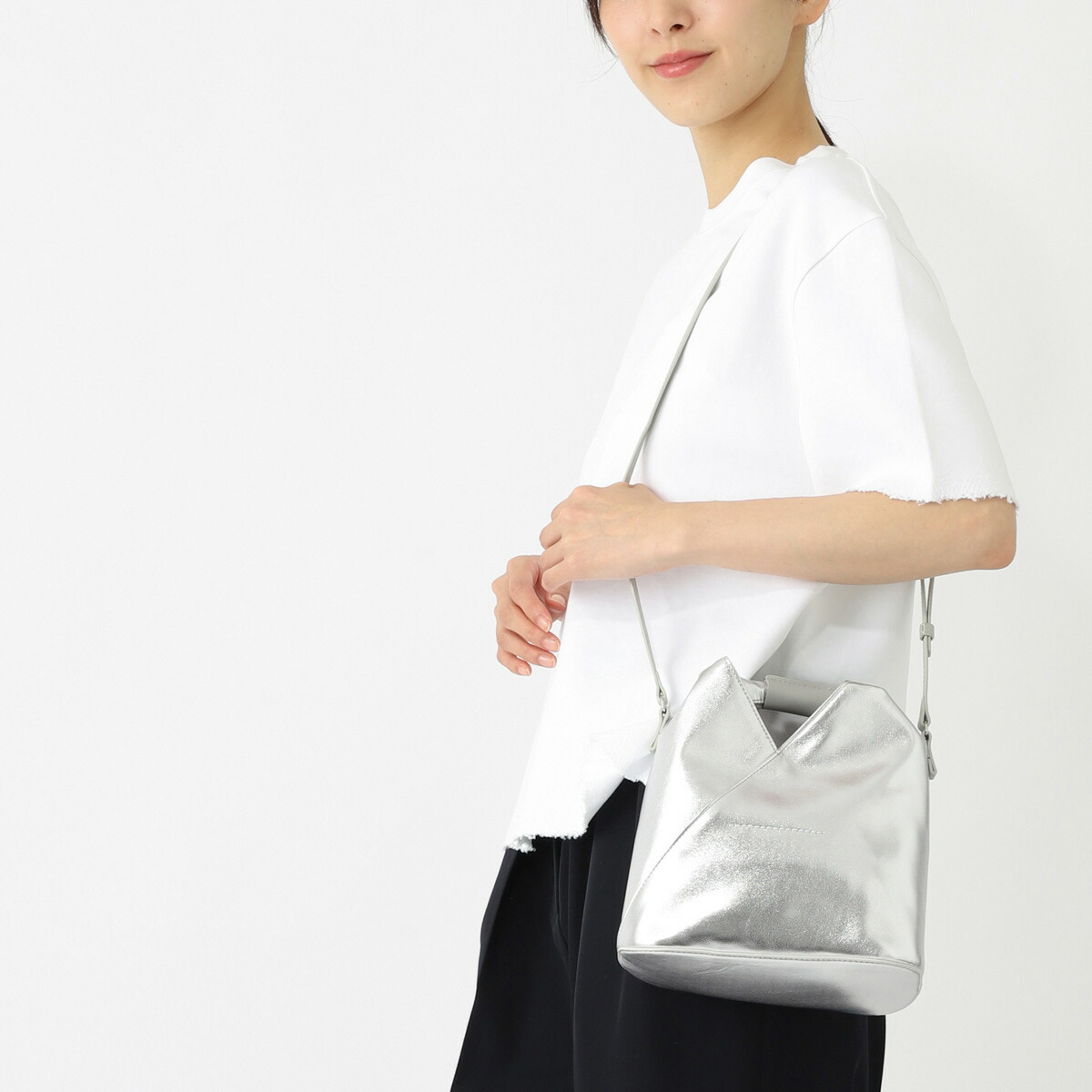 MM6 Maison Margiela ホワイトバッグ エムエム 6 メゾンマルジェラ MM6 Maison Margiela ショルダー