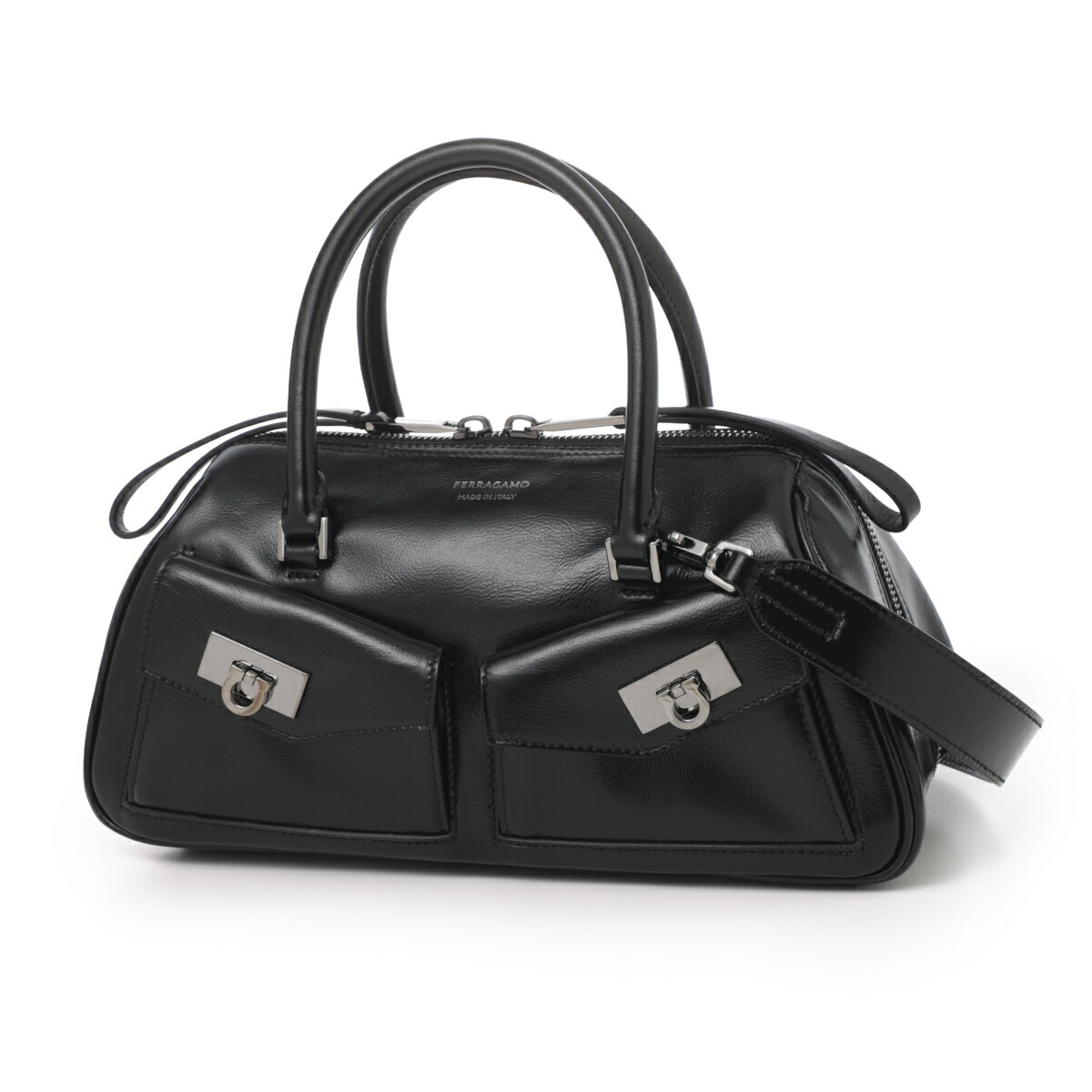 美品 フェラガモ Salvatore Ferragamo ハンドバッグ ブラック FERRAGAMO（フェラガモ） サルヴァトーレ Salvatore Ferragamo