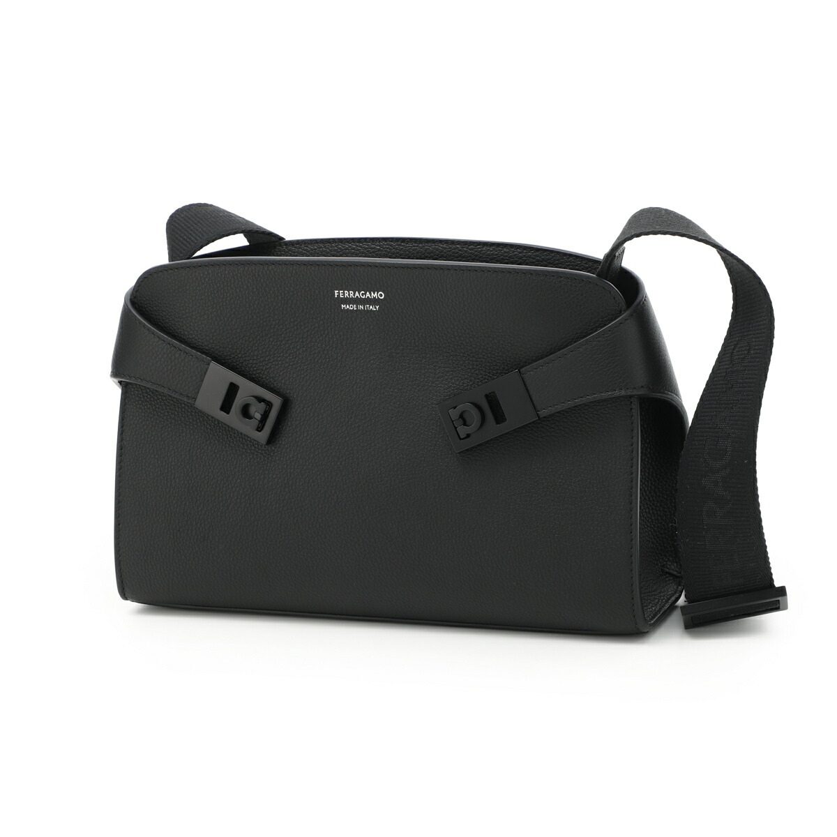 楽天市場】フェラガモ FERRAGAMO メンズレザーショルダーバッグ