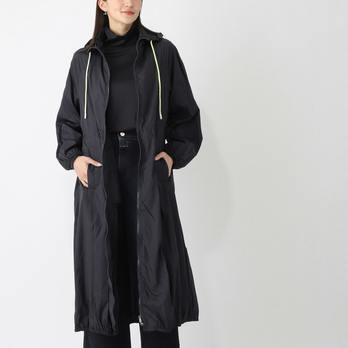 ヘルノ HERNO フーデッド コート ロング パーカ ブルー レディース 大きいサイズあり pa000077d 12701 9200 SHINY TECH CRINKLE シャイニーテッククリンクル【返品送料無料】