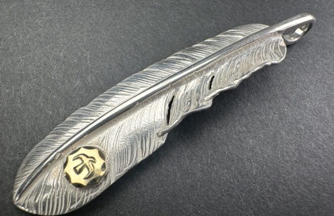 楽天市場】goro's(ゴローズ) 特大フェザー K18金ハート付き(上金) 右