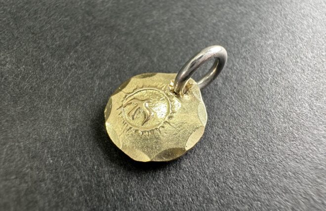 楽天市場】goro's 新品 K18in太陽メタル (大) : モンテカルロ原宿