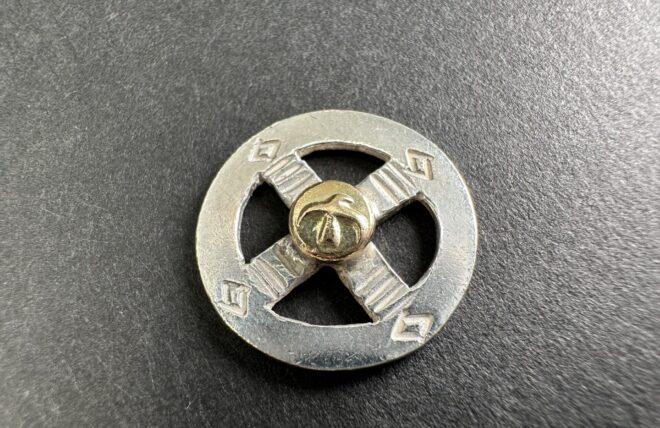 ゴローズ　k18 メタル付きホイール 楽天市場】goro's ゴローズ 金メタル付きメディスンホイール K18付SV