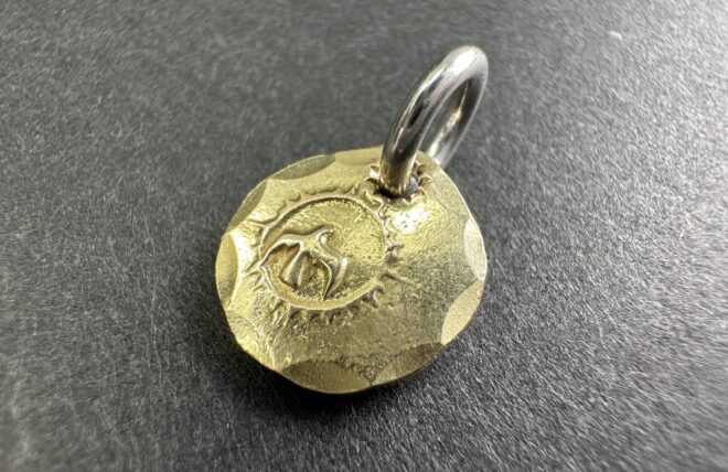 楽天市場】goro's 新品 K18in太陽メタル (大) : モンテカルロ原宿