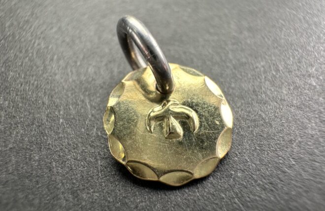 ゴローズ　goro's 金メタル付きナジョーネ 楽天市場】【Goro's ゴローズ】K18メタル付きナジョーネ【中古