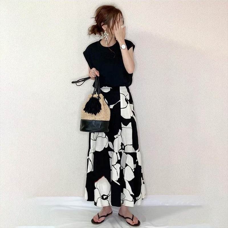 トップス スカート 大人可愛い スカート セットアップ ロングスカート こなれ感 アンクル丈 ラフ エキゾチック ルーズ 春 大人 シンプル Tシャツ 大人女子 ラウンドネック 大人可愛い トップス ツーピース 伸縮性 ロング丈 きれいめ カジュアル 半袖