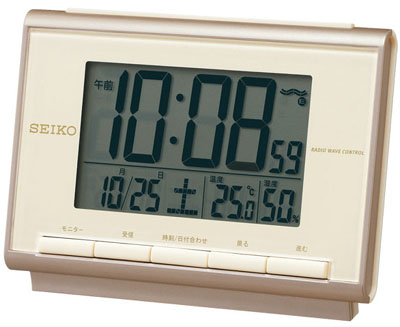 楽天市場 目覚まし時計 電波時計 コンパクト デジタル 置時計 おしゃれな ゴールド 金 スヌーズ アラーム 日付 曜日 カレンダー 温度 湿度計 ライト付き 見やすい 大型液晶 セイコー トラベルクロック Seiko 電波 置き時計 旅行用 目覚まし時計 Scw17 Dcp503 ｍｄｃギフト