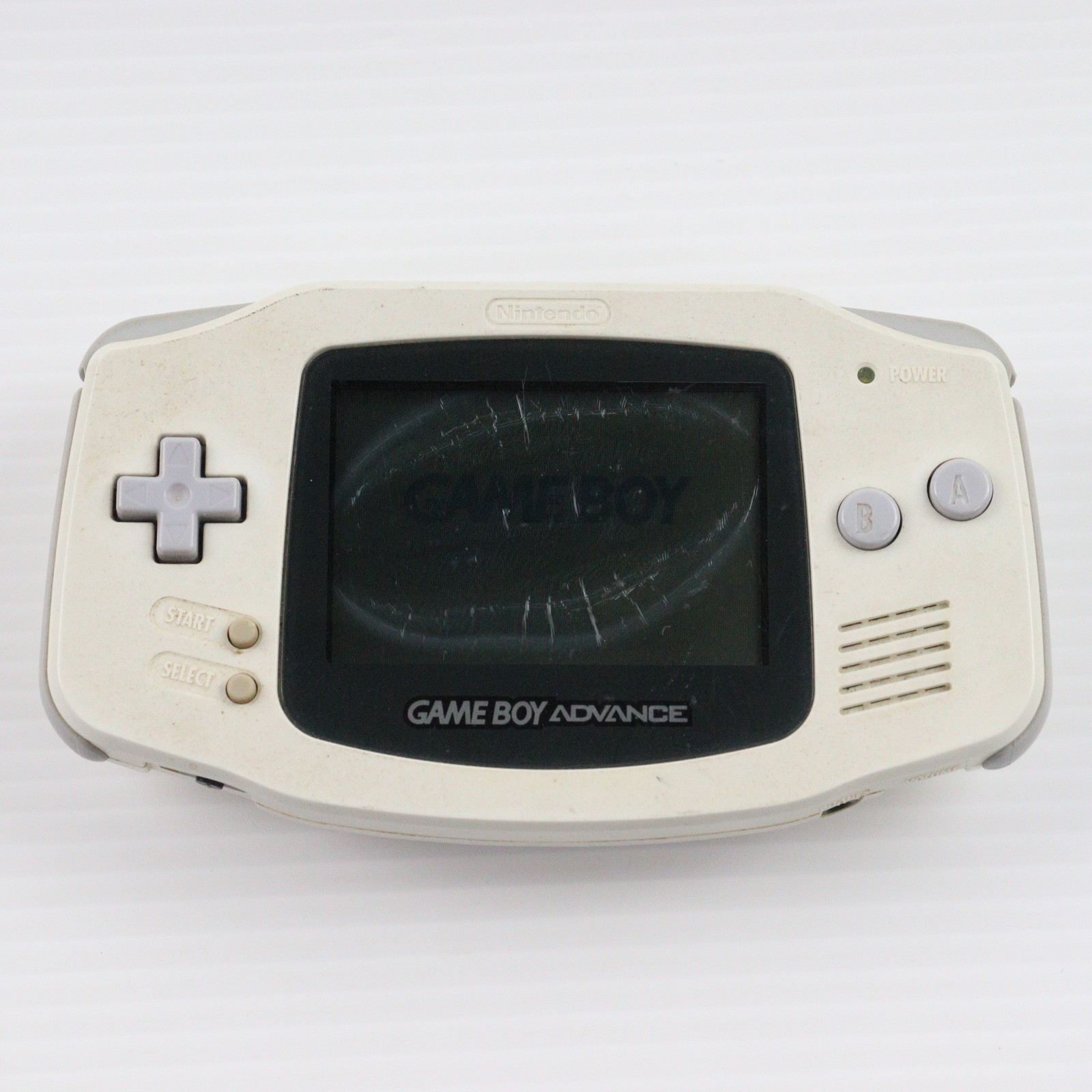 【中古】[GBA] (本体) GAMEBOY ADVANCE(ゲームボーイアドバンス) ホワイト 任天堂(AGB-S-WA)(20010321)
