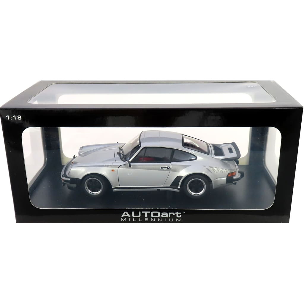 【中古】[MDL] MILLENNIUM 1/18 ポルシェ 911 3.0 ターボ(シルバー) 完成品 ミニカー(77971) AUTOart(オートアート)(20110331)｜メディアワールド 販売＆買取SHOP