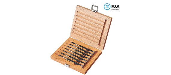 謂われ因縁を纏う。ガンズ、メイデン、ジューダス、スレイヤー堅苦しさ使用許可黒眼鏡。