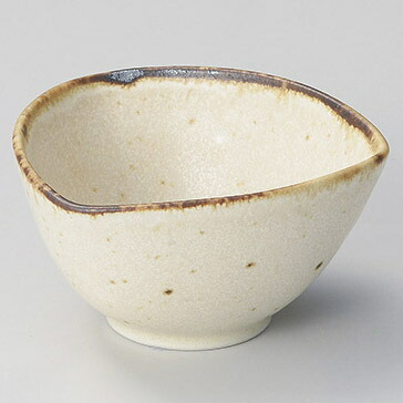 【まとめ買い10個書き割り品】和食器 ネ077-268 ３角形小付シロン【メイチョー】