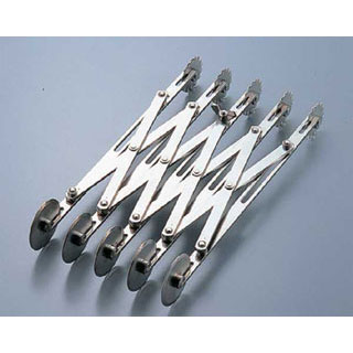 【パイカッター5連ダブル［フラット/ギザ］ マトファー 82332 マトファー】【厨房器具 製菓道具 飲食店】 【バレンタイン 手作り】【厨房館】｜業務用厨房機器の飲食店厨房館