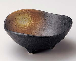 【まとめ買い10個セット品】和食器 カ074-148 黒備前吹三ツ山三ツ足小鉢【キャンセル/返品不可】【厨房館】