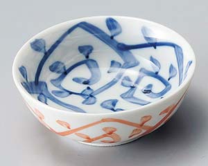 【まとめ買い10個仕掛ける品】和食器  ト096-168 二色たこ唐草丸小鉢【とり止める/返品不可】【御厨子所館】