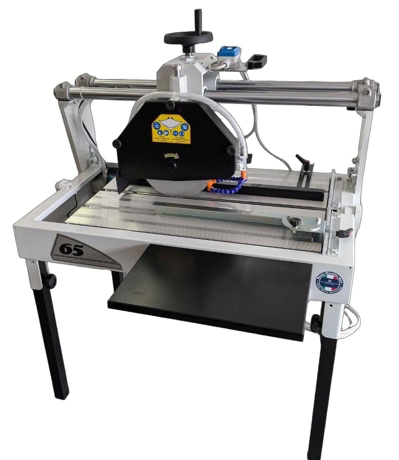 タイル・レンガ・石材湿式手動切断機　ＮＣ－６５型三相200Ｖ　3ｋｗ （延長サイドテーブル440ｘ290ｍｍ付属仕様）