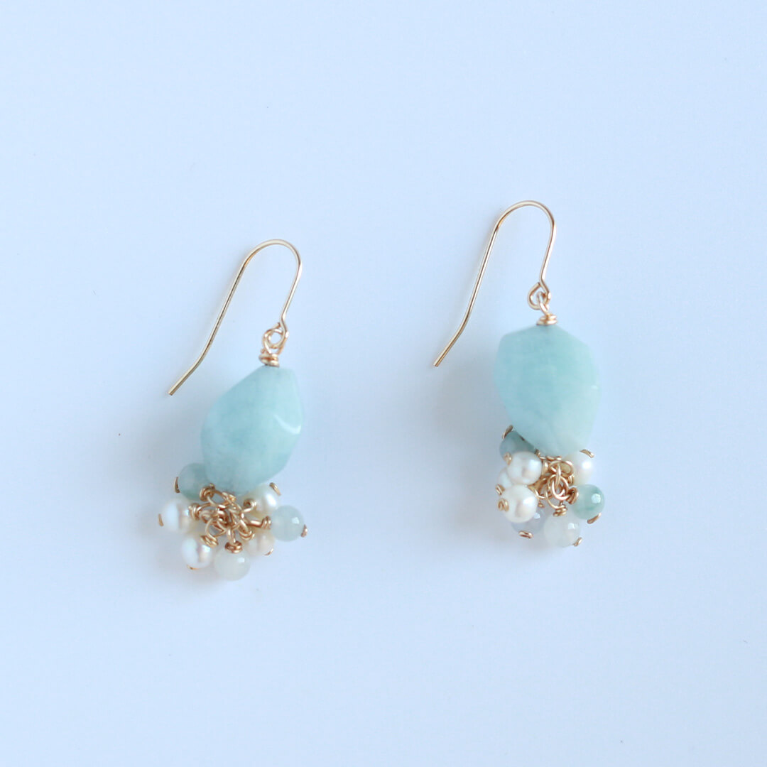 アクアマリンとパールのコラボが可愛い！！ 【アクアマリンデザイン ピアスorイヤリング】 天然アクアマリン mm1139