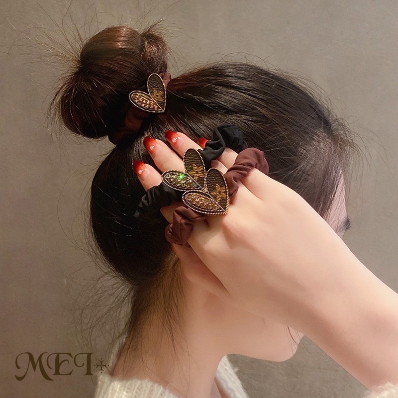 シュシュ ヘアゴム ヘアアクセサリー 韓国 オルチャン かわいい